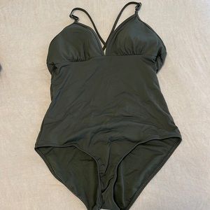 Athlete one piece swim suit